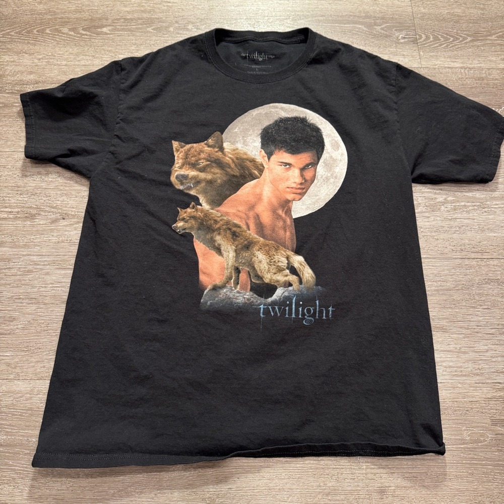 The Twilight Saga Shirt Men Large Black Cotton Jacob Black Wolf Pack Graphic Tee